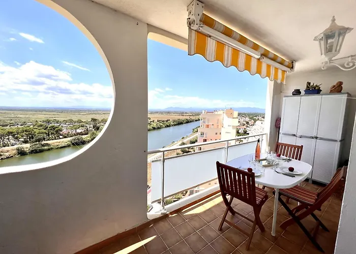 111- Delta Muga 2 Appartement Empuriabrava